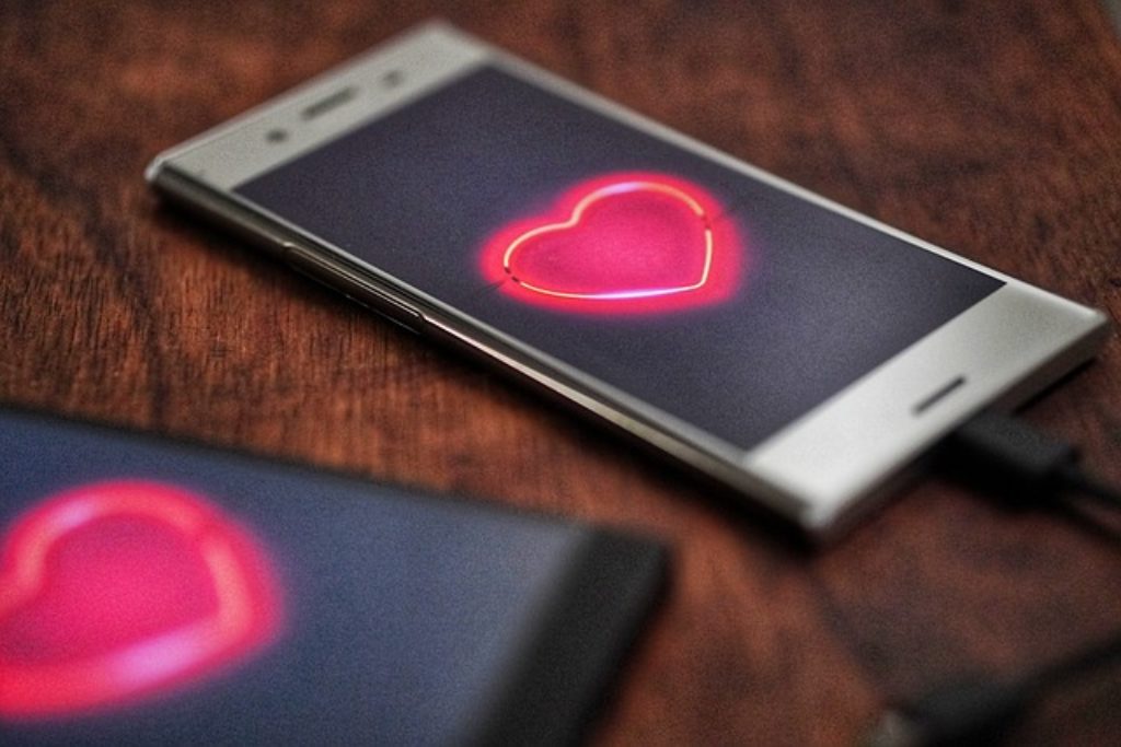 Conversation Tinder : Comment bien engager la discussion sur Tinder